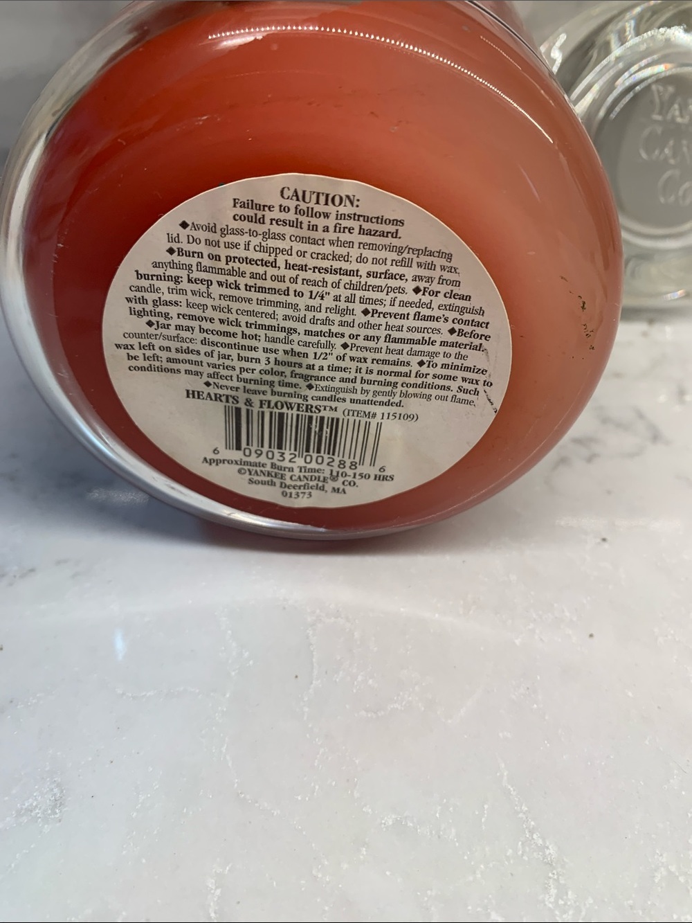 NEW Deadstock Yankee Candle Hearts & Flowers Housewarmer Candle 22 Oz​ - Picture 6 of 7